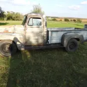 1952 Blue International Harvester L110 thumbnail