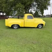 1953 Yellow Studebaker 1-Series thumbnail