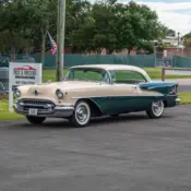 1955 Green Oldsmobile Rocket 88 thumbnail