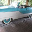 1957 Blue Nash Metropolitan thumbnail