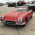 1959 Red Chevrolet Corvette thumbnail
