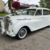 1960 White Austin  thumbnail