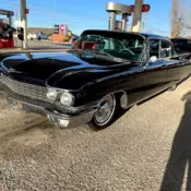 1960 Blue Cadillac Series 60 Special Fleetwood thumbnail