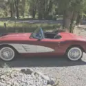 1960 Honduran Maroon with White Coves Chevrolet Corvette thumbnail
