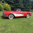 1960 Red Chevrolet Corvette thumbnail