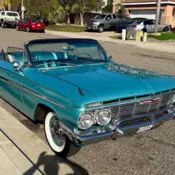 1961 Blue Chevrolet Impala thumbnail