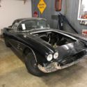 1961 Black Chevrolet Corvette thumbnail