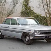 1961 Silver Gray Oldsmobile Dynamic 88 thumbnail