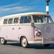 1961  Volkswagen Bus/Vanagon thumbnail