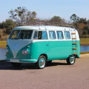 1961 Turquoise Volkswagen Type 2 Camper Bus thumbnail