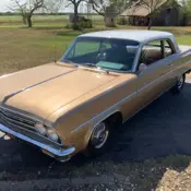1963 Gold Oldsmobile F85 thumbnail