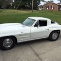 1964 White Chevrolet Corvette thumbnail