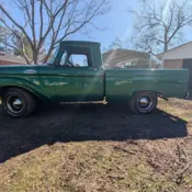 1964 Green Ford F100 thumbnail