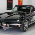 1965 Green Chevrolet Corvette thumbnail