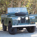 1965 Green Land Rover Defender thumbnail