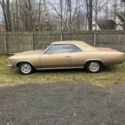 1966 Gold Chevrolet Chevelle thumbnail