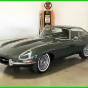 1966 Green Jaguar E-Type thumbnail
