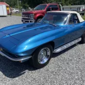 1967 Blue Chevrolet Corvette thumbnail