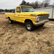 1967 Yellow Ford F100 thumbnail
