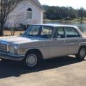 1968 Tan Mercedes-Benz 200-Series thumbnail