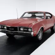 1968 Scarlet Red Oldsmobile 442 thumbnail