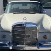 1969 White Mercedes-Benz 280 SE thumbnail