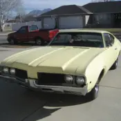 1969 Yellow Oldsmobile Cutlass thumbnail