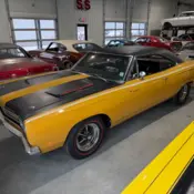 1969 Yellow Plymouth Road Runner thumbnail