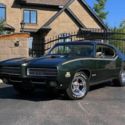 1969 Green Pontiac GTO thumbnail