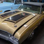 1970 Brown Oldsmobile 442 thumbnail