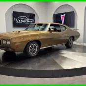 1970 Gold Pontiac GTO thumbnail