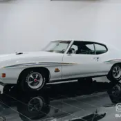 1970 Polar White Pontiac GTO thumbnail