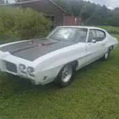 1970 White Pontiac GTO thumbnail