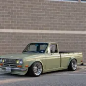 1971 Green Datsun Pickup thumbnail