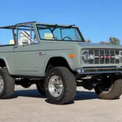 1971 Grey Ford Bronco thumbnail