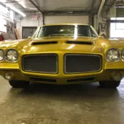 1971 Gold Pontiac GTO thumbnail