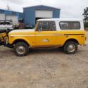 1971 Yellow International Harvester Scout thumbnail