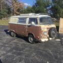 1971 Brown Volkswagen Bus/Vanagon thumbnail