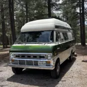 1972 White Ford Econoline thumbnail
