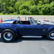 1972 Blue MG MGB thumbnail