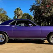 1972 Purple Plymouth Hemi Cuda thumbnail