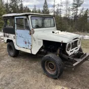 1972 White Toyota Land Cruiser 40 thumbnail