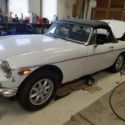 1973 White MG MGB thumbnail