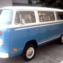 1973 Blue Volkswagen Bus/Vanagon thumbnail