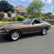 1974 Brown Datsun 260Z thumbnail