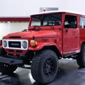 1974 Red Toyota Land Cruiser thumbnail