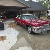 1975 Red Cadillac Fleetwood thumbnail