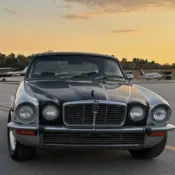 1975 Silver Jaguar XJ thumbnail
