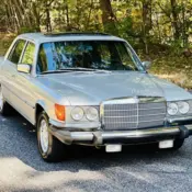 1975 Silver Mercedes-Benz 400-Class thumbnail