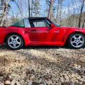 1975 Red Porsche 911 thumbnail